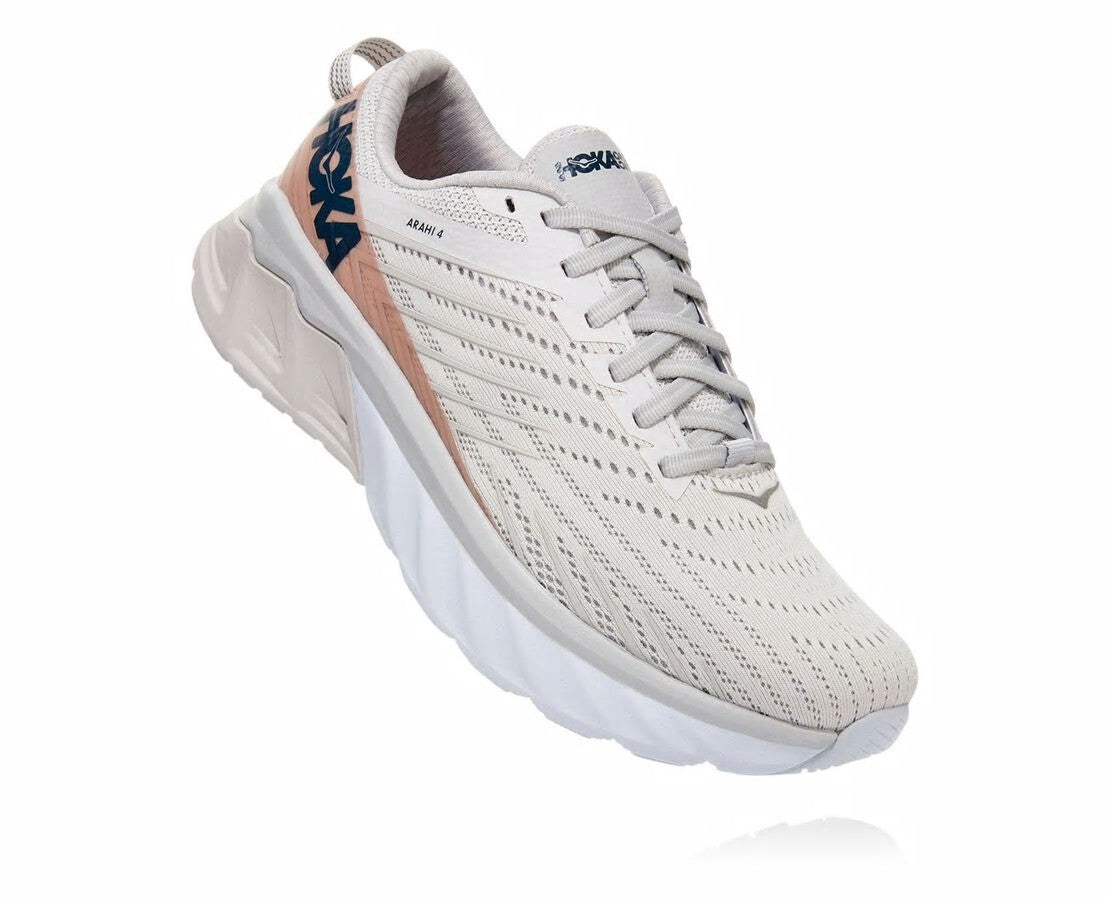 Women's Arahi 4 | HOKA On sale
