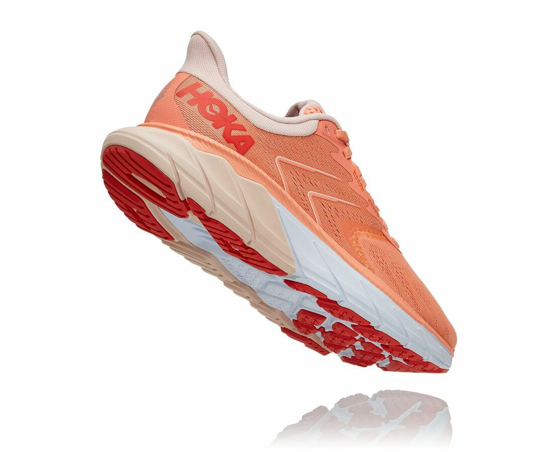 Women's Arahi 5 | HOKA On sale