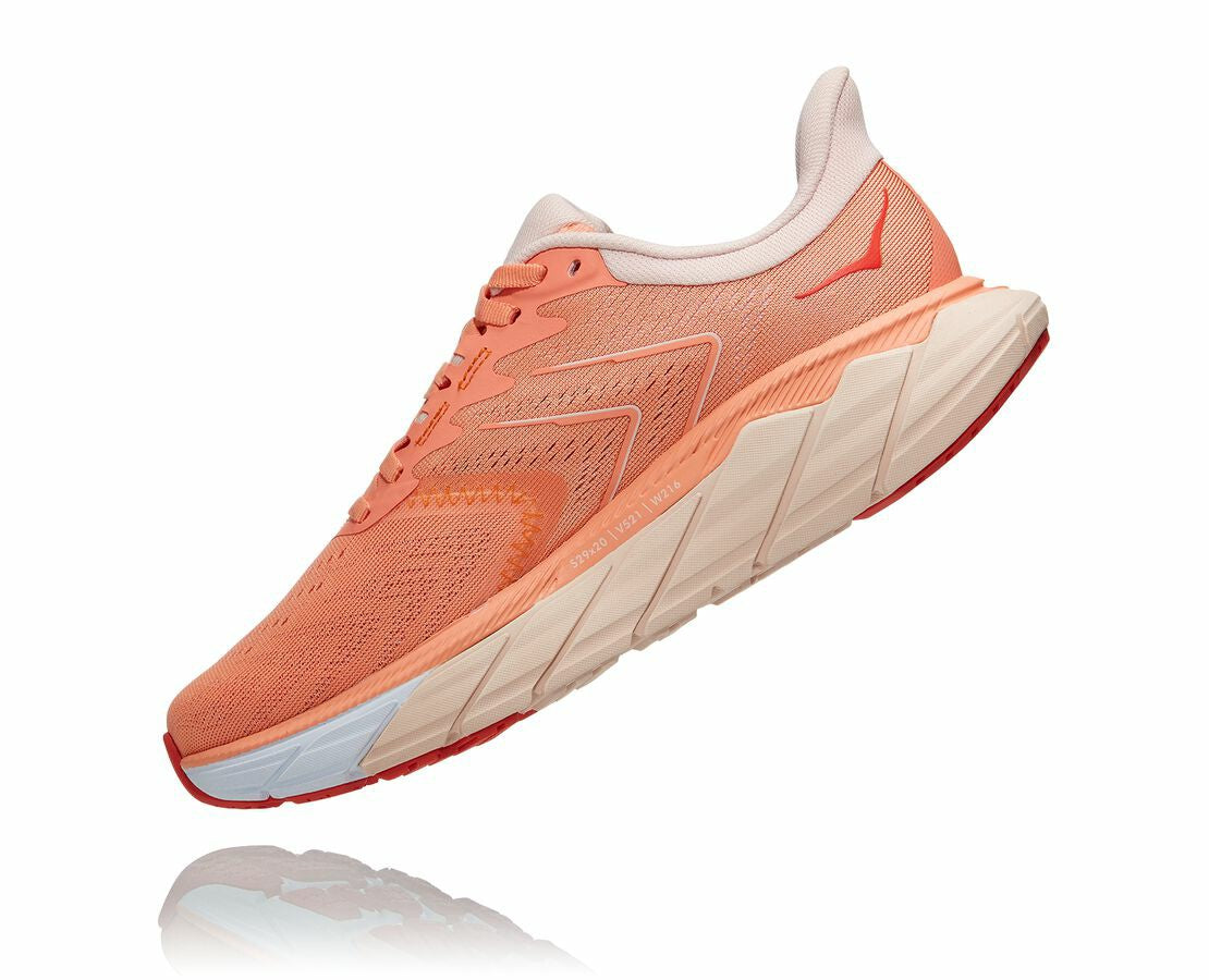 Women's Arahi 5 | HOKA On sale