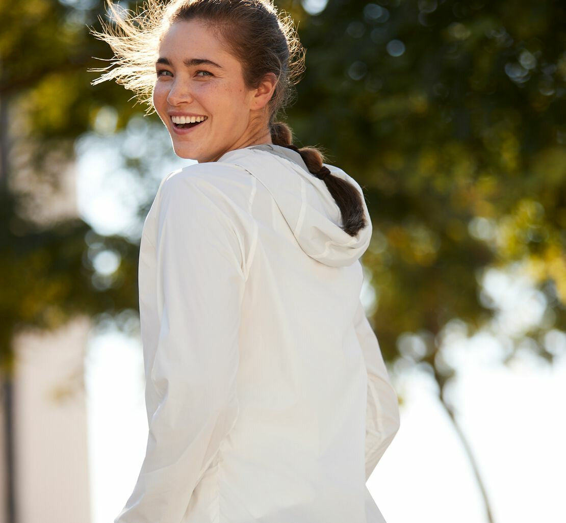 Women's Full-Zip Wind Jacket | HOKA us