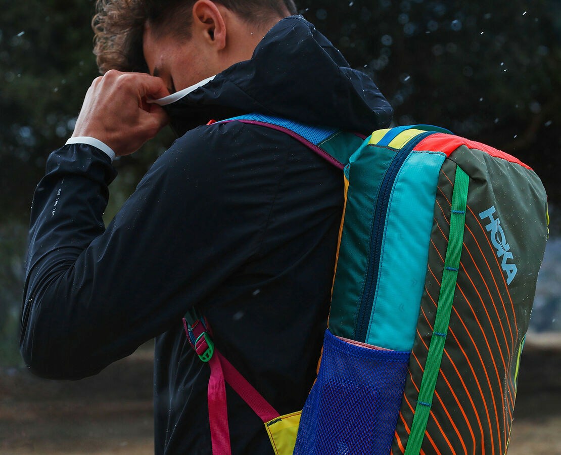 All Gender Hoka X Cotopaxi Batac 16L Del Dia Backpack | HOKA USA